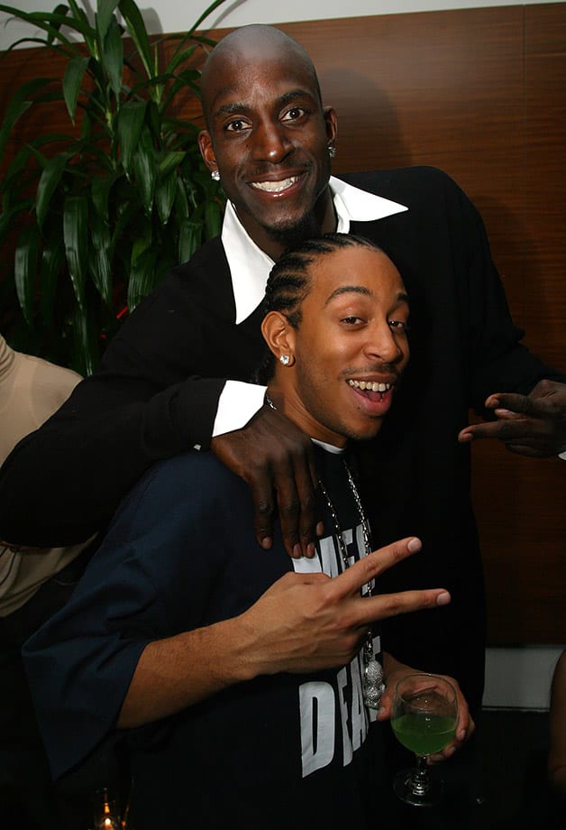 2004-0213-Kevin-Garnett-Ludacris.jpg